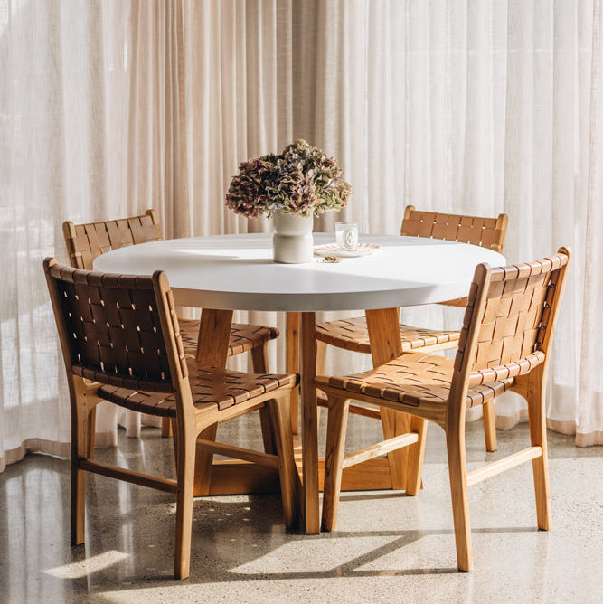 Echo Dining Table