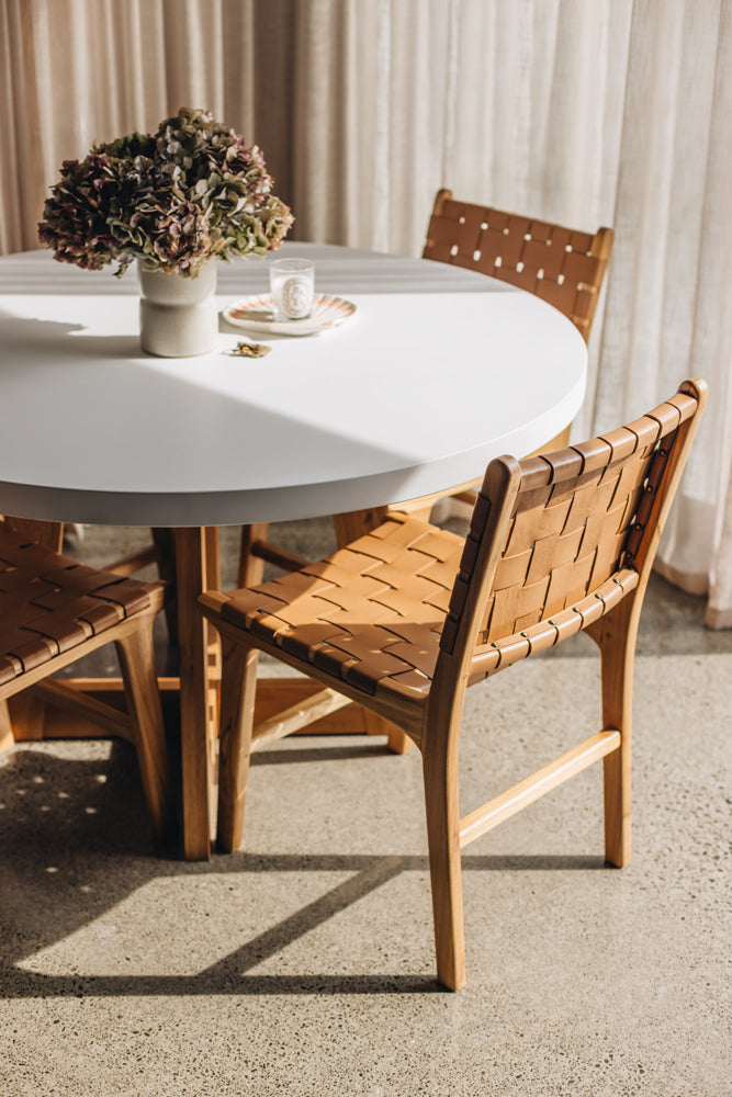 Echo Dining Table