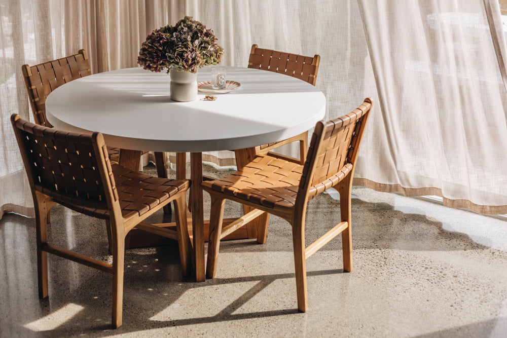 Echo Dining Table