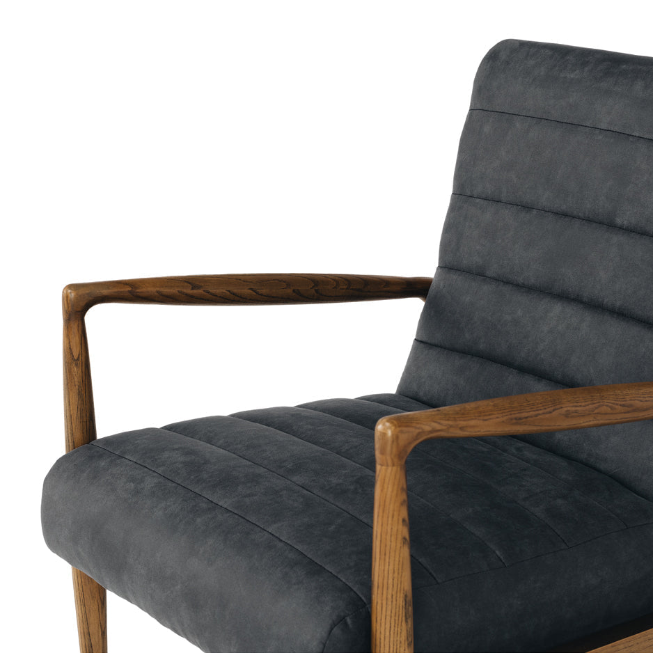 Alan Armchair - Night Shadow