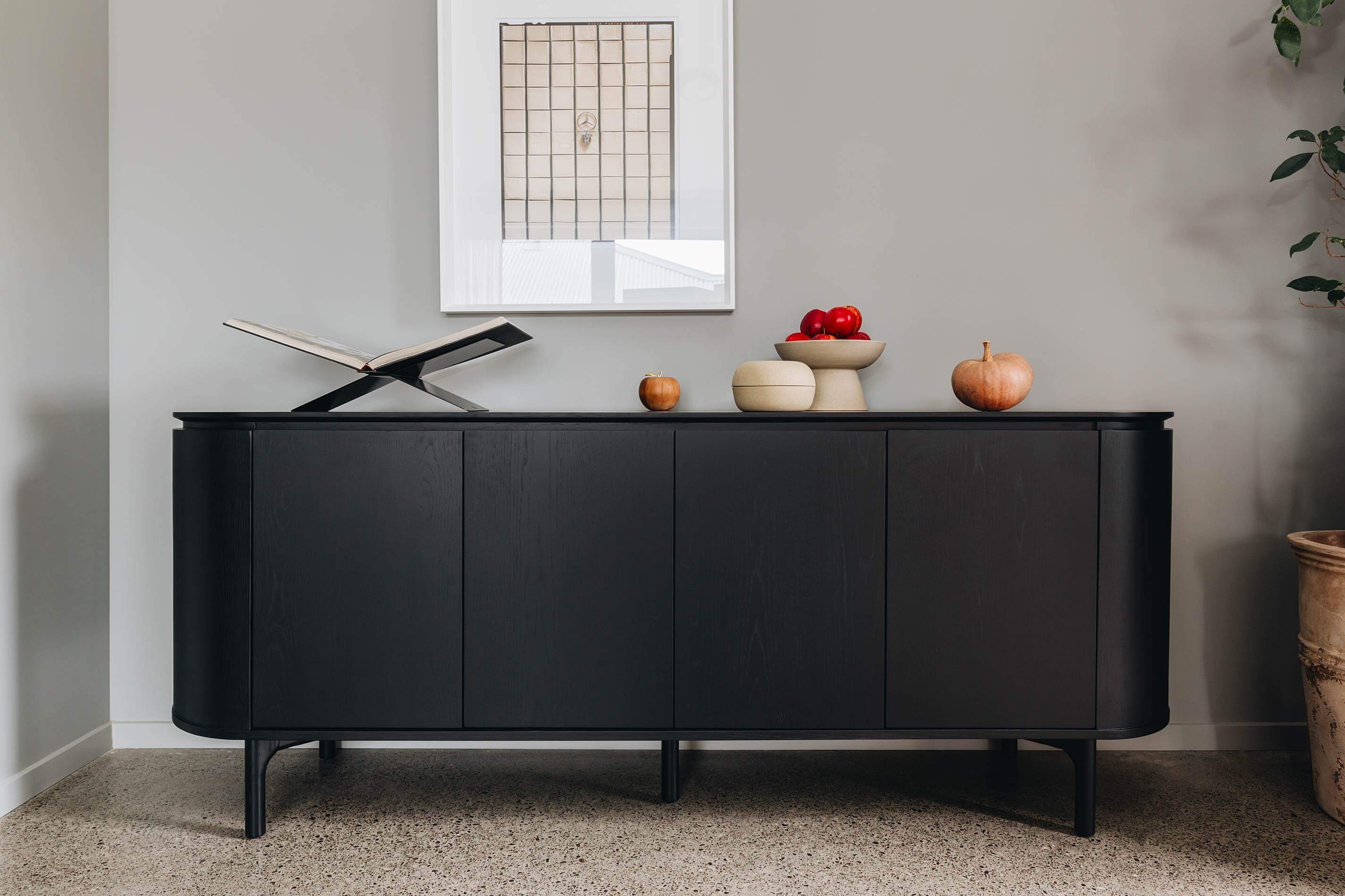 Kontur Black Sideboard
