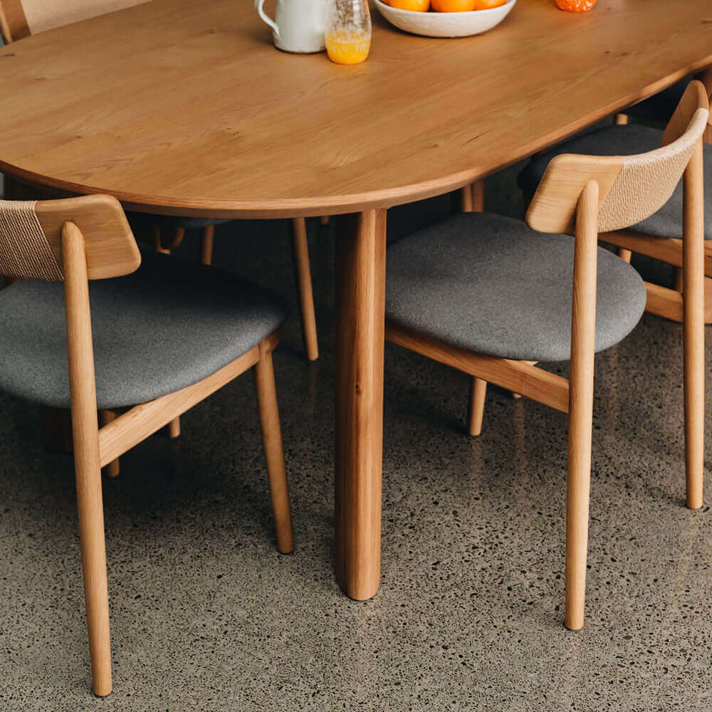 Kontur Oak Extension Dining Table
