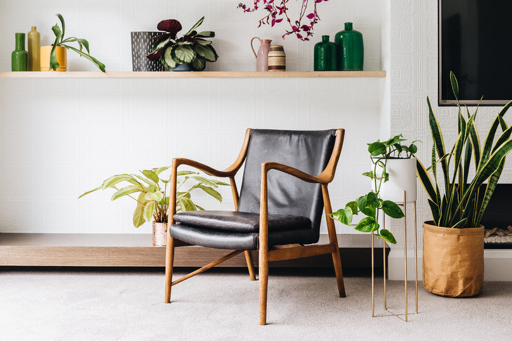 Finn Armchair - Black Waxed Leather