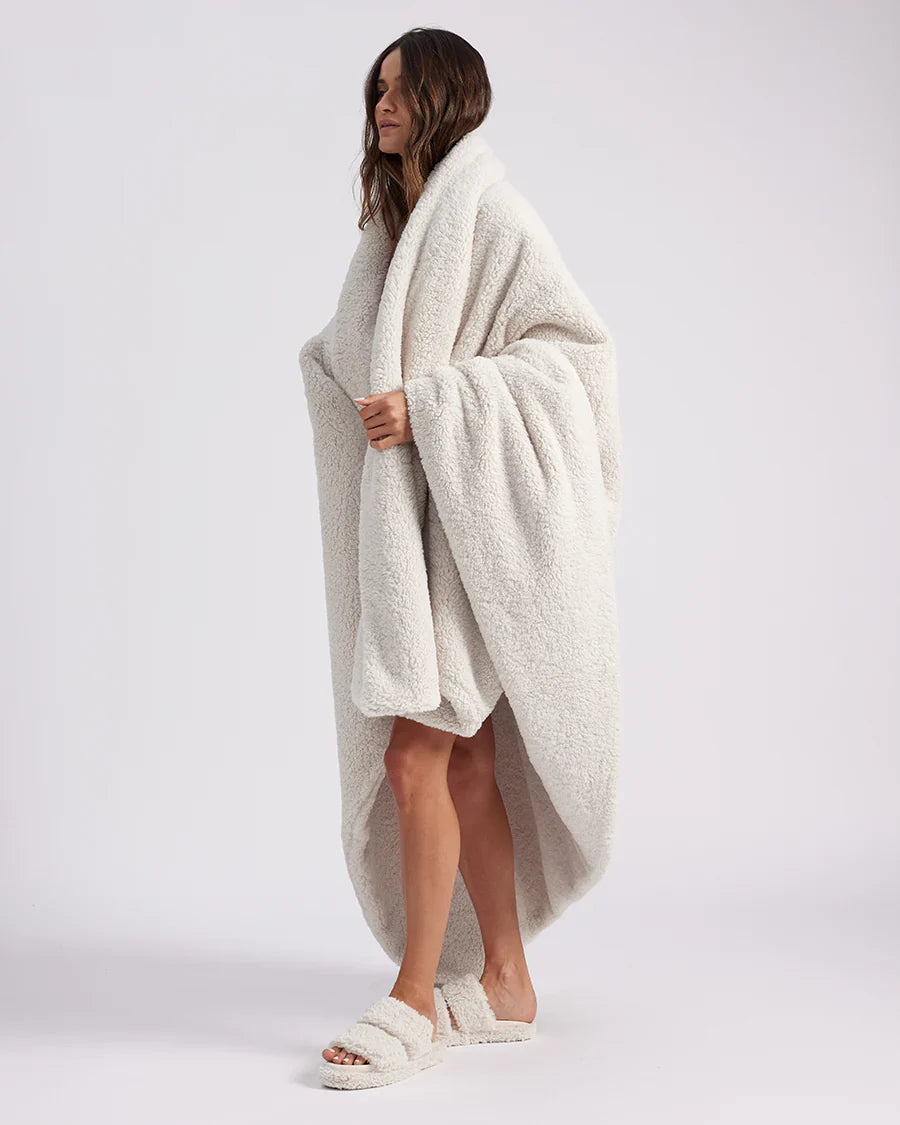 Faux Fur Throw Blanket - Marshmallow