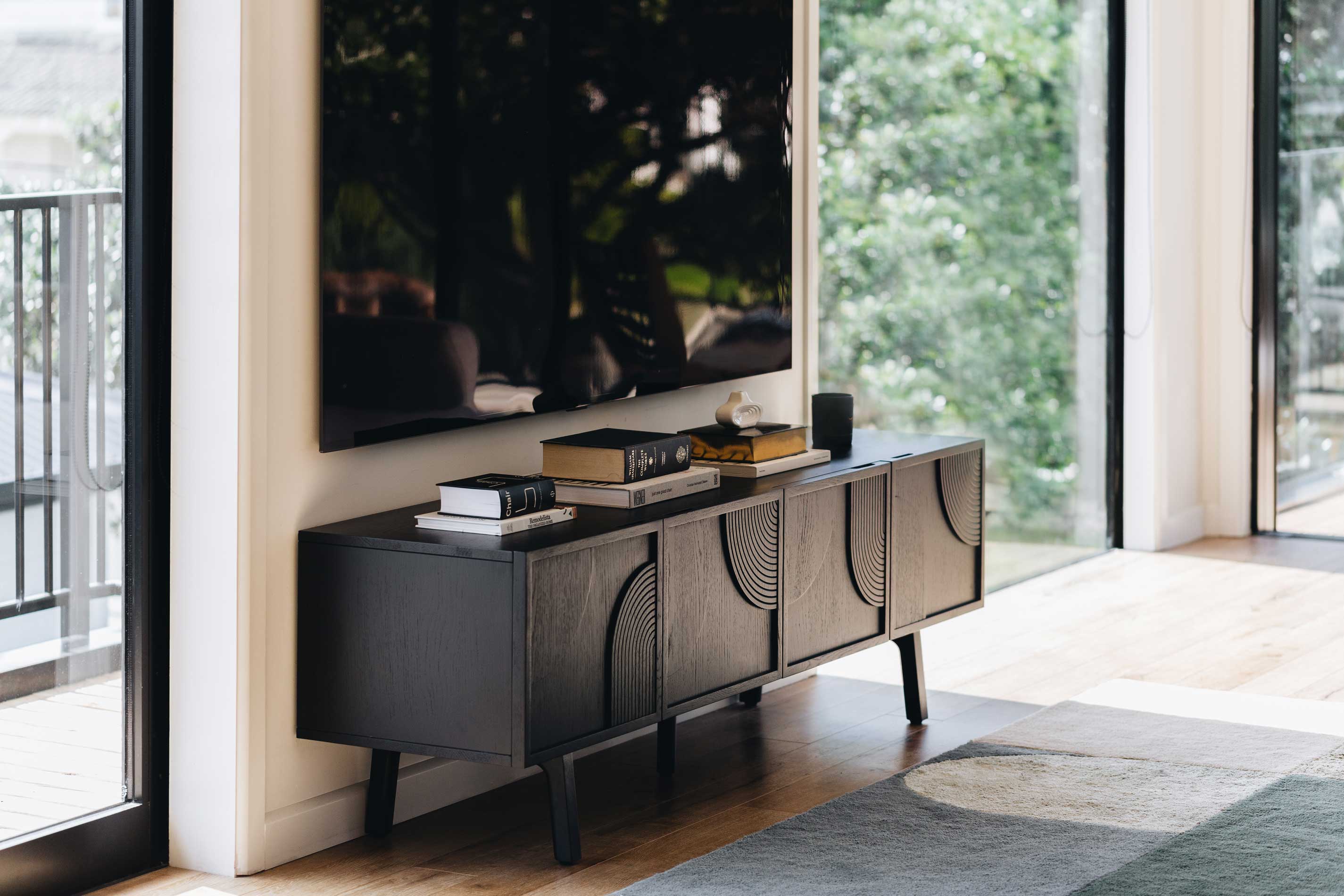 Arc Black Entertainment Unit
