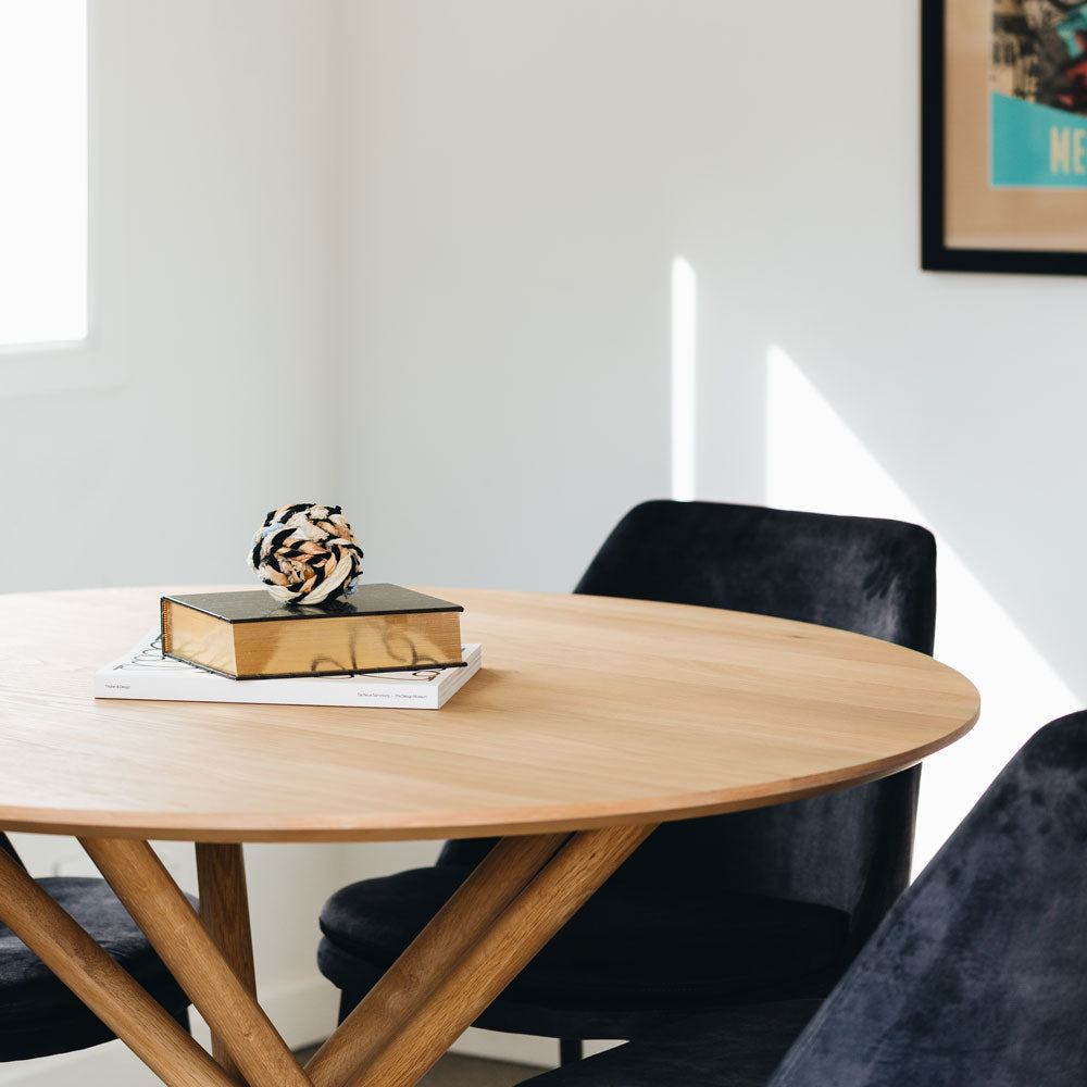 Harper Table