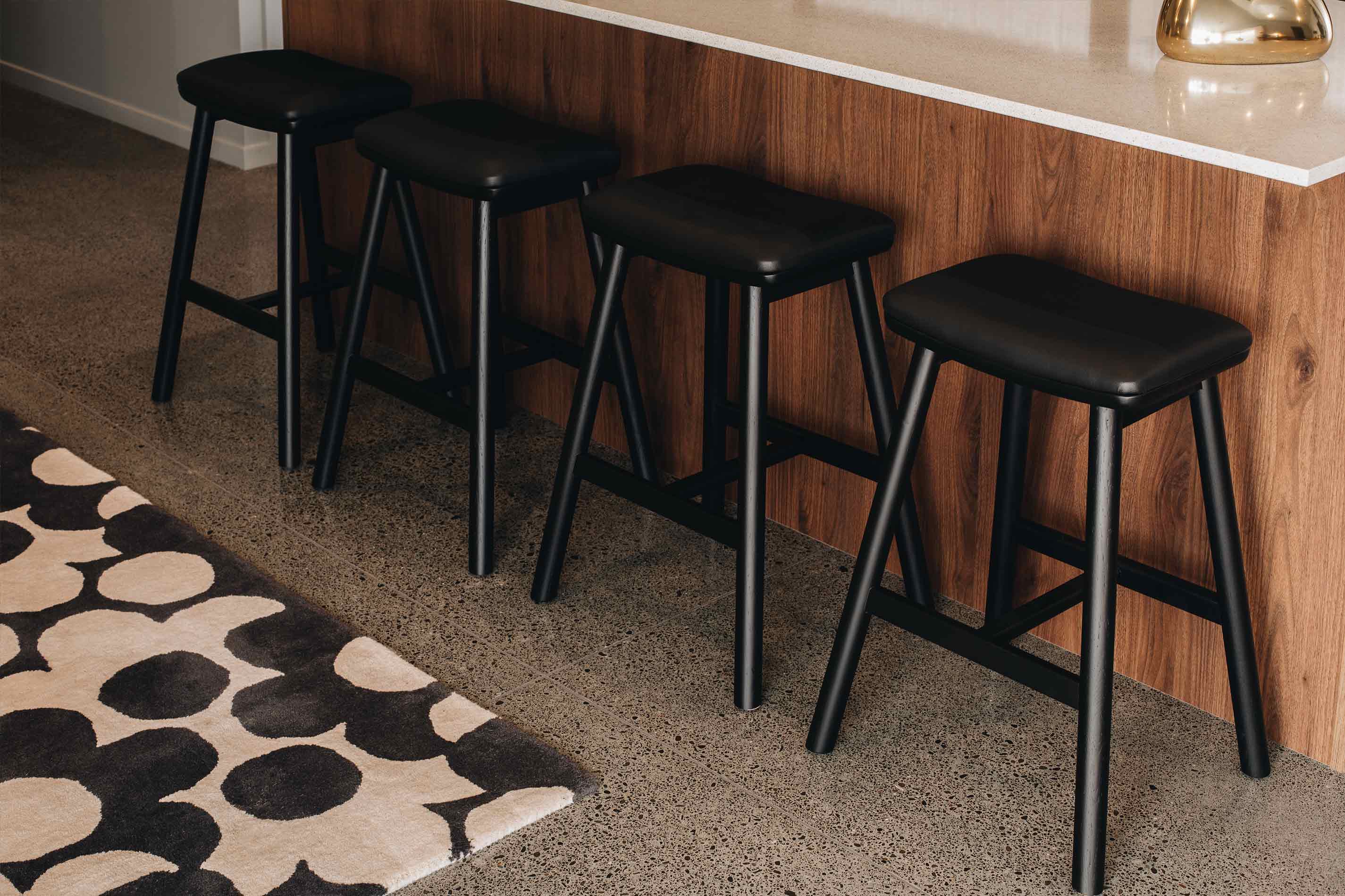 Hue Bar Stool - Black Oak